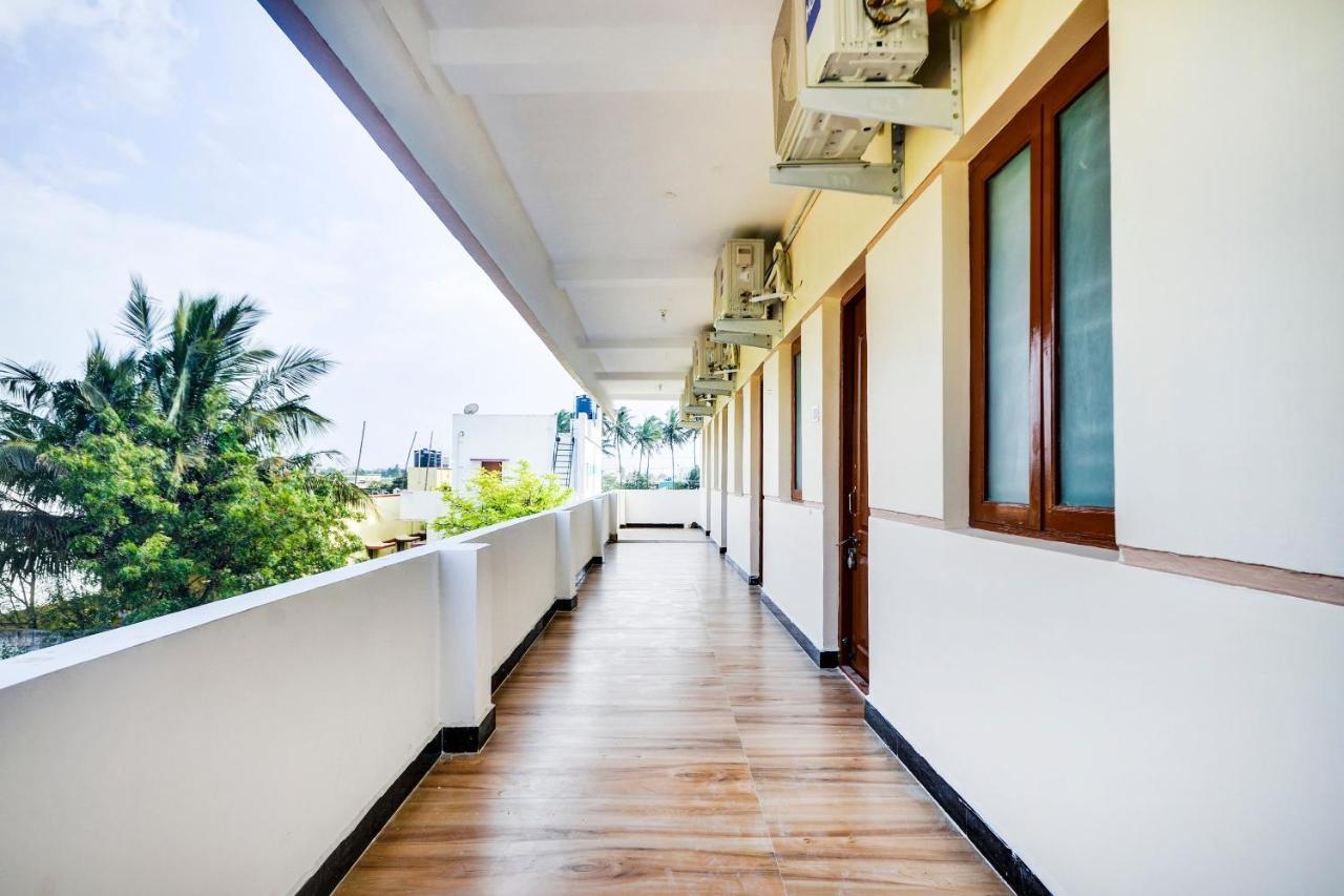 Hotel O Aruthraa Residency Podanur Exteriör bild